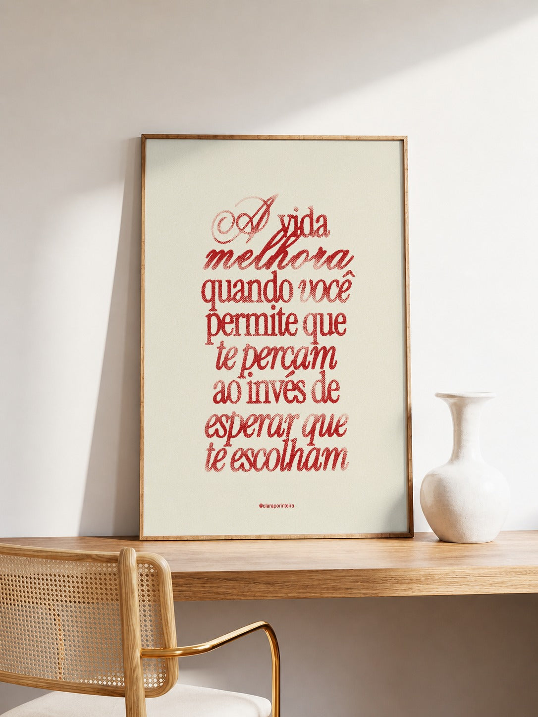 Quadro A Vida Melhora emoldurado em ambiente, mockup 1