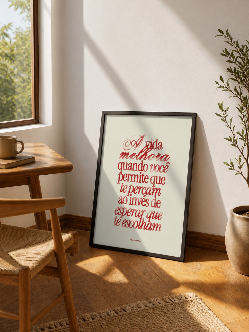 Quadro A Vida Melhora emoldurado em ambiente, mockup 4