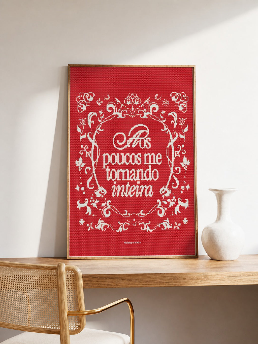 Quadro Me Tornando Inteira (Vermelho) emoldurado em ambiente, mockup 1