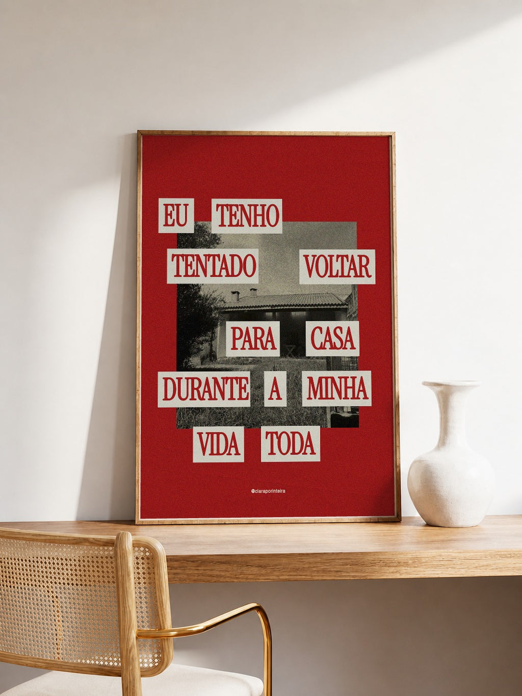 Quadro Voltar Para Casa emoldurado em ambiente, mockup 1