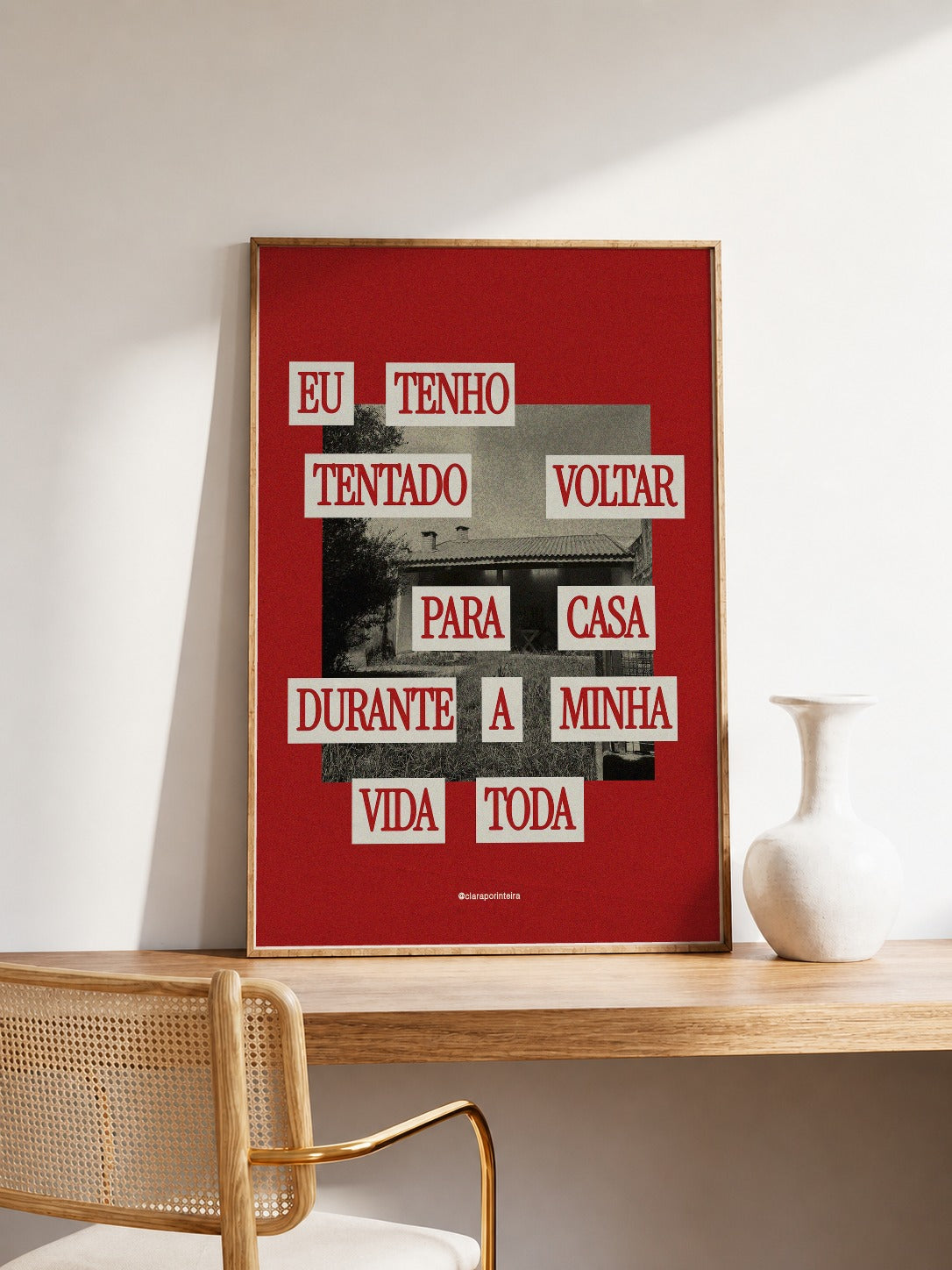 Quadro Voltar Para Casa emoldurado em ambiente, mockup 1